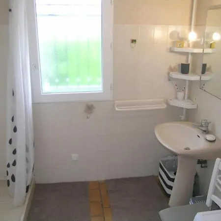 House Maison Individuelle Wifi Proche Foret Proximite Plages Par Pistes Cyclables Ferienhaus *