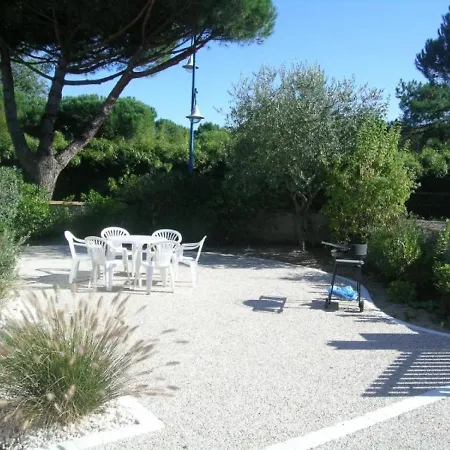 Ferienhaus House Maison Individuelle Wifi Proche Foret Proximite Plages Par Pistes Cyclables La Palmyre